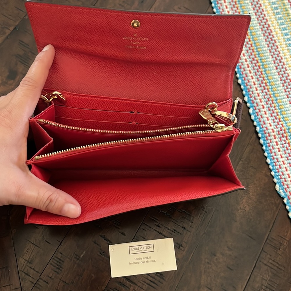 Authentic- Louis Vuitton Bellboy Groom Sarah monogram wallet limited edition (C) - Picture 10 of 13